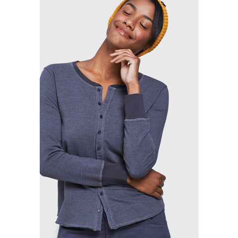 UB Highland Bison Button Down S/S Women